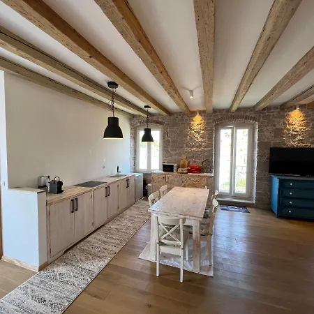 Appartamento Palazzo Di Toma Milna (Brac)