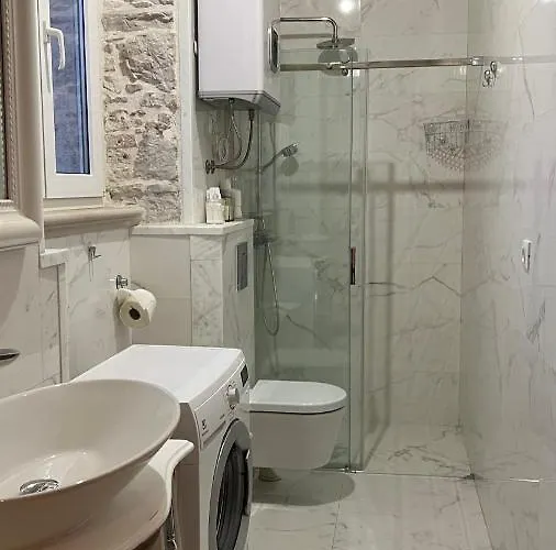 Appartamento Palazzo Di Toma Milna (Brac)